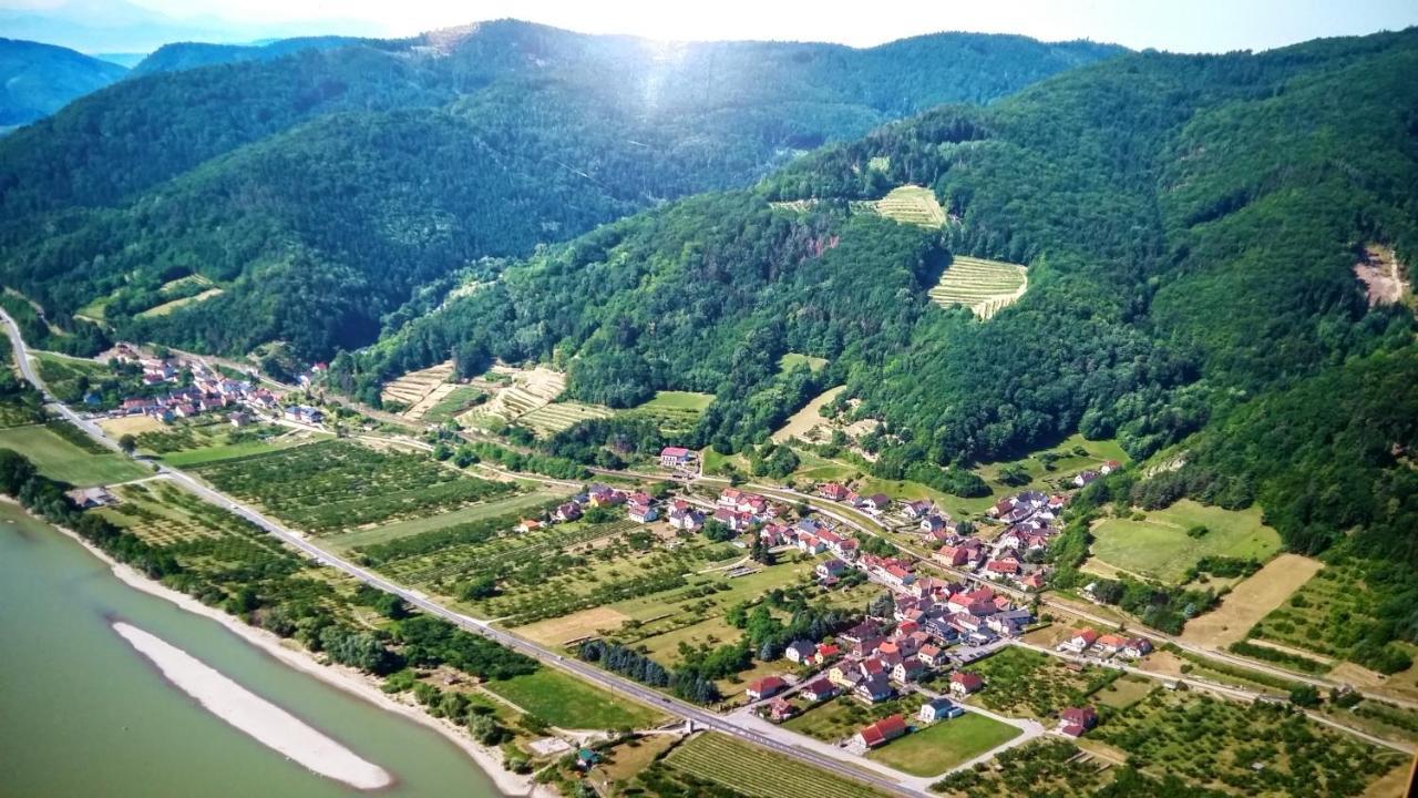 Gasthof Zur Venus Otel Aggsbach Dış mekan fotoğraf